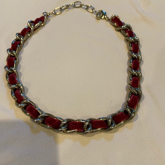 Silver and red felt statement necklace - Picture 1 of 1